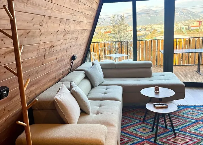 Escape To Nature Calm Intirana