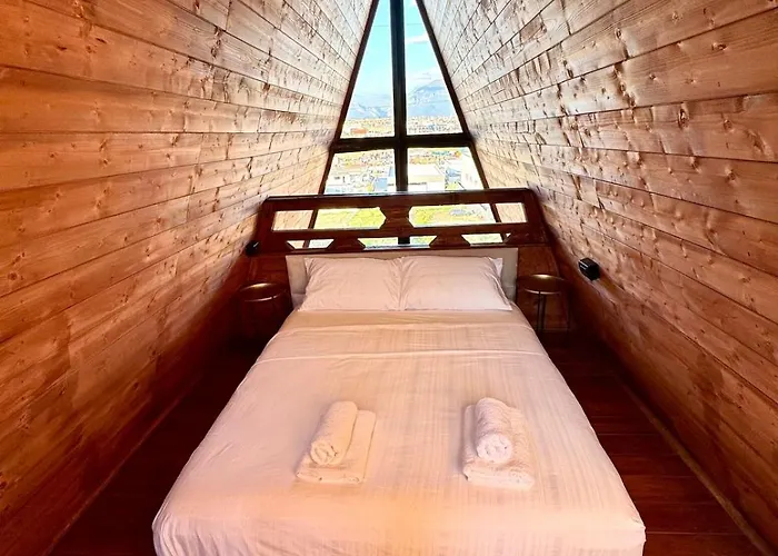 Escape To Nature Calm Intirana Тирана