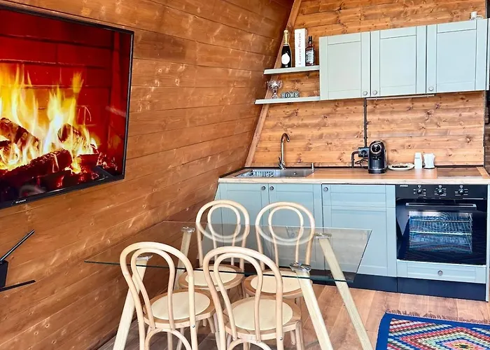 Апартаменты Escape To Nature Calm Intirana